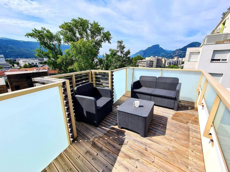 Grand Appartement Avec Vue Magnifique - Vercors - Une Experience Unique - Wifi Gratuit Grenoble Exterior foto