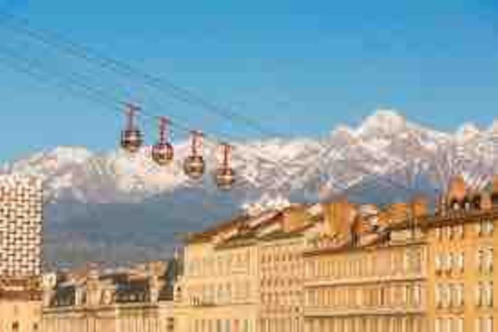 Grand Appartement Avec Vue Magnifique - Vercors - Une Experience Unique - Wifi Gratuit Grenoble Exterior foto